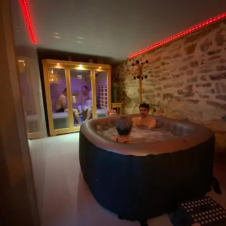 L'oustaliere 3* Saint-Georges-de-Levejac