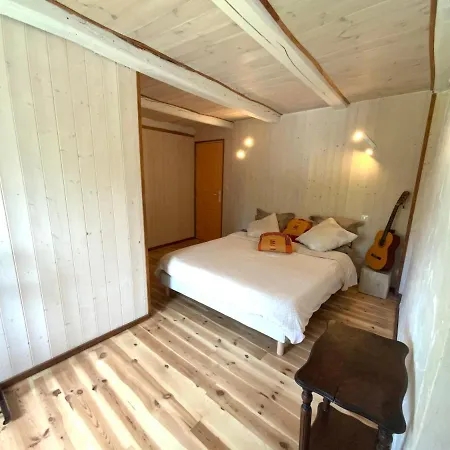 L'oustaliere 3* Saint-Georges-de-Levejac